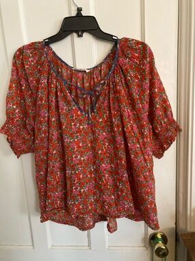 NATURAL LIFE Cute floral tie-front top